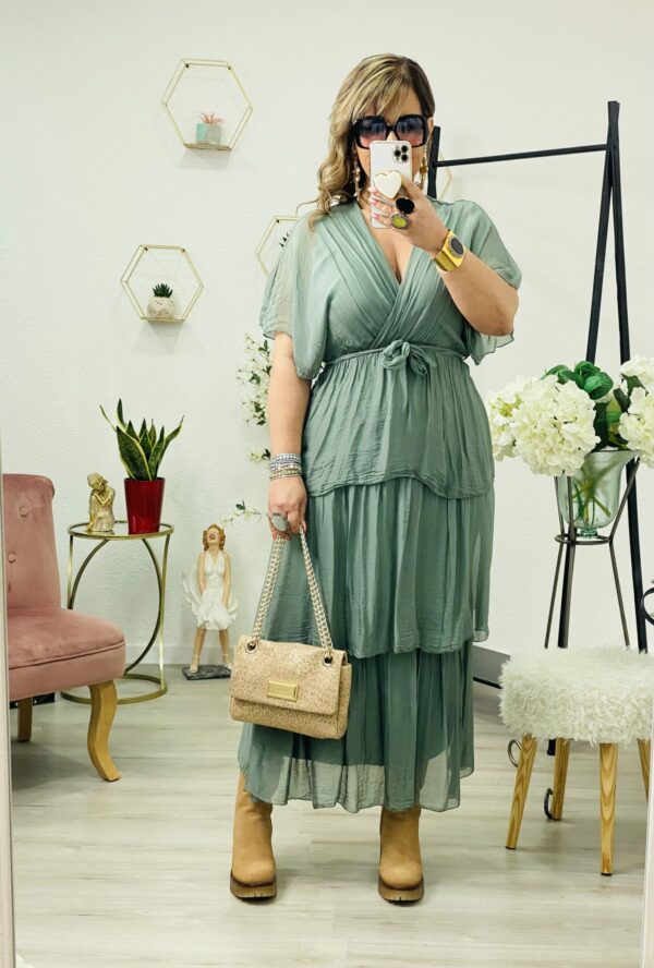 Robe Auly – Image 8