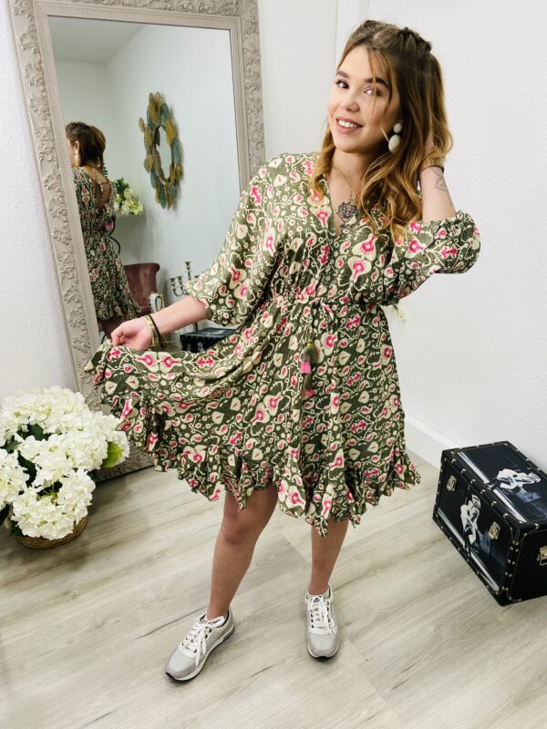 Robe Lorrane Courte – Image 25