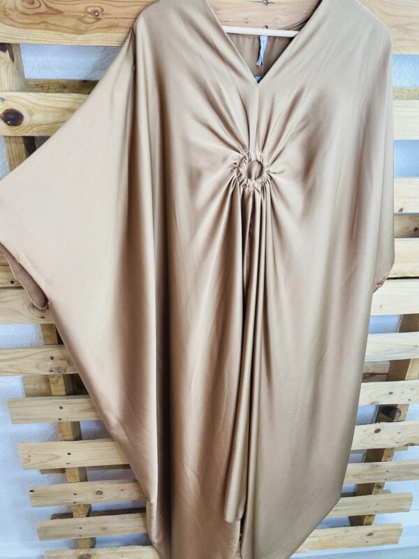 Robe Atena – Image 15