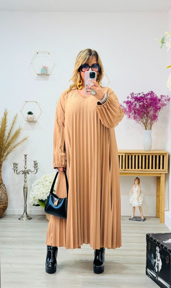 Robe Danielle – Image 15