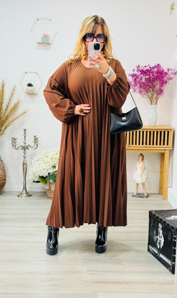 Robe Danielle – Image 6