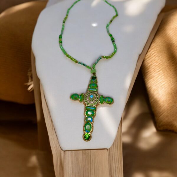 Sautoir Croix Émeraude