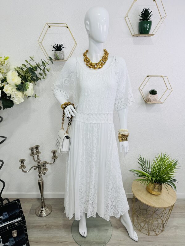 Robe Yanka – Image 4