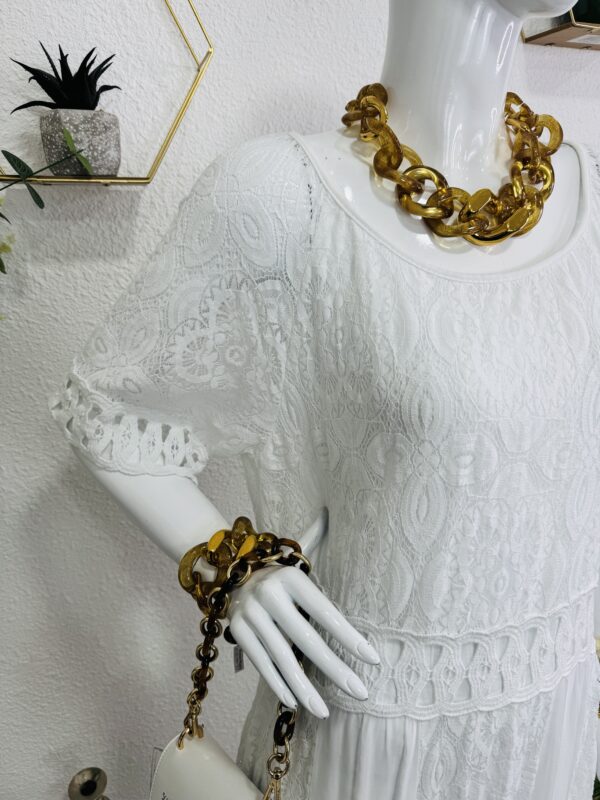 Robe Yanka – Image 5