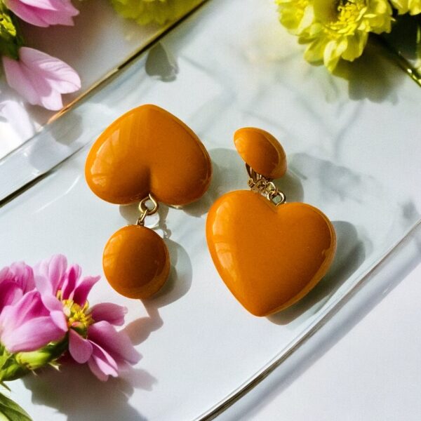 Boucles Cœur Moutarde Vintage – Image 4