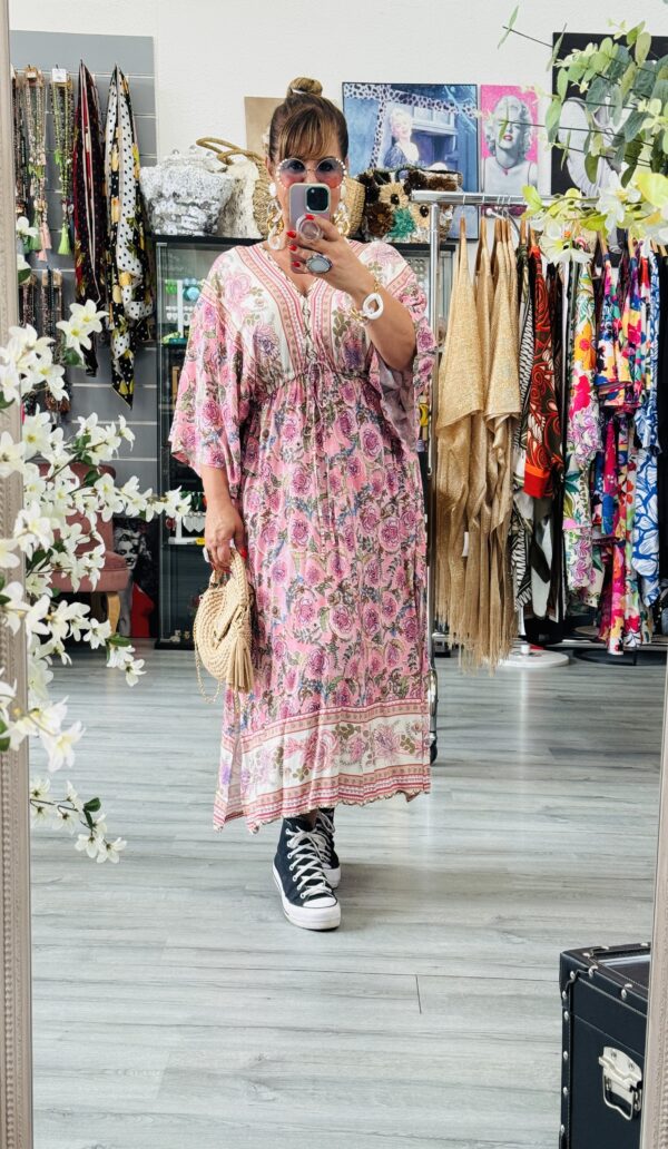 Robe Adriane – Image 7