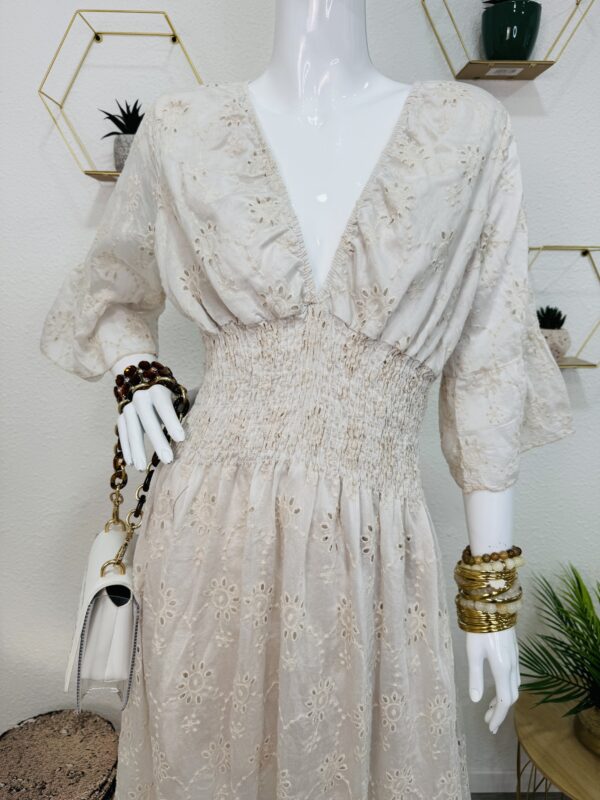 Robe Angel – Image 10