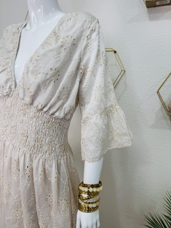 Robe Angel – Image 11