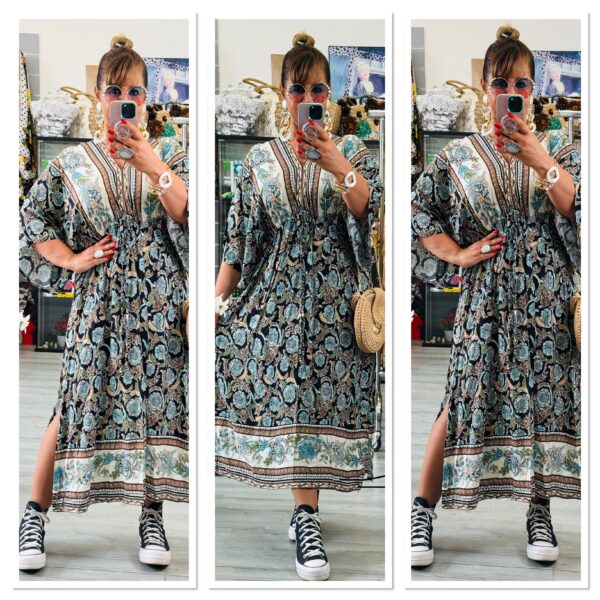 Robe Adriane