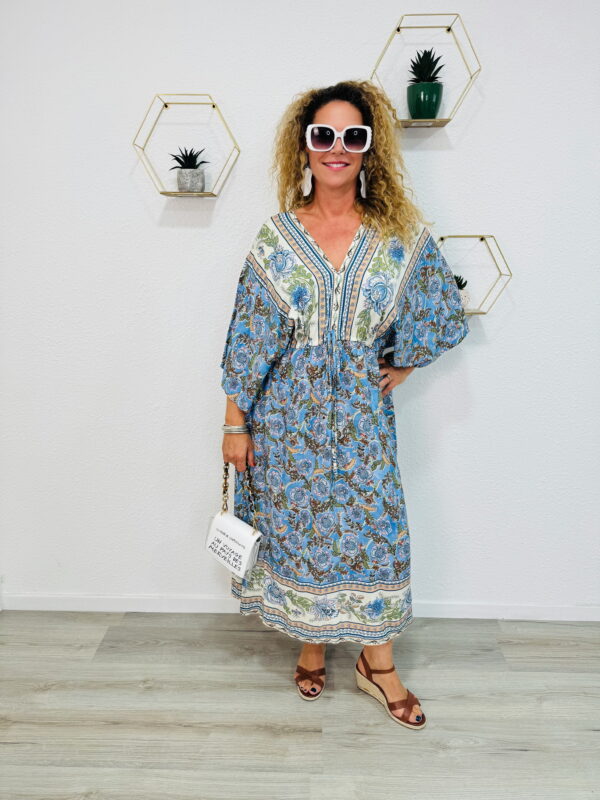Robe Adriane – Image 2