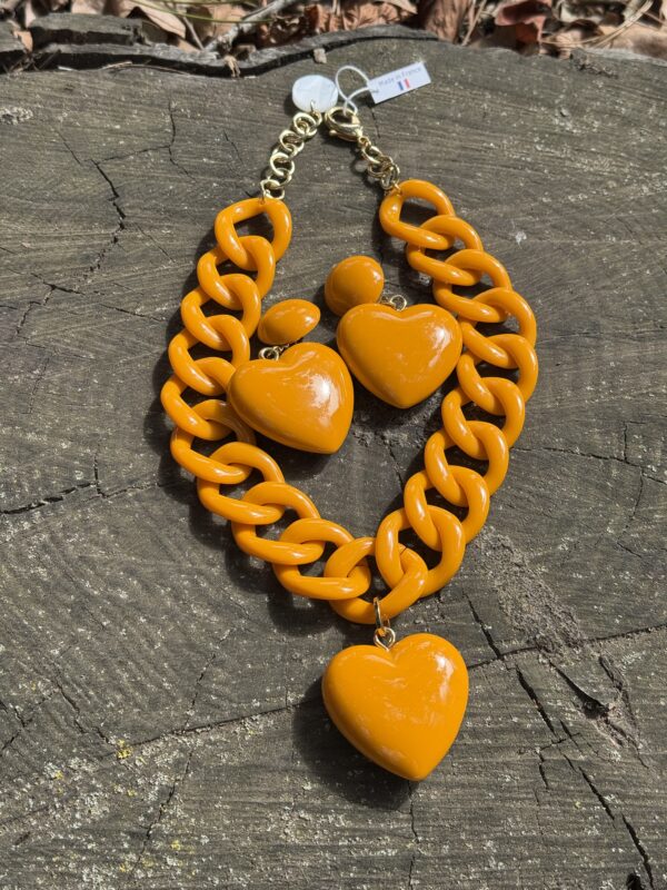 Collier Cœur Moutarde – Image 2