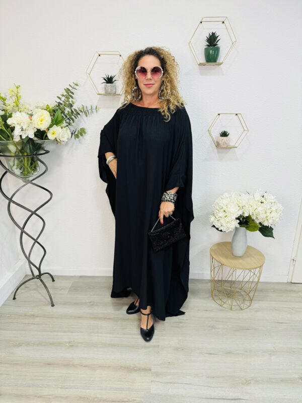 Robe Magic – Image 2
