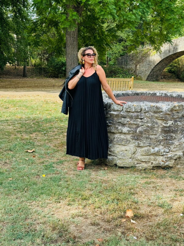 Robe Anita – Image 2