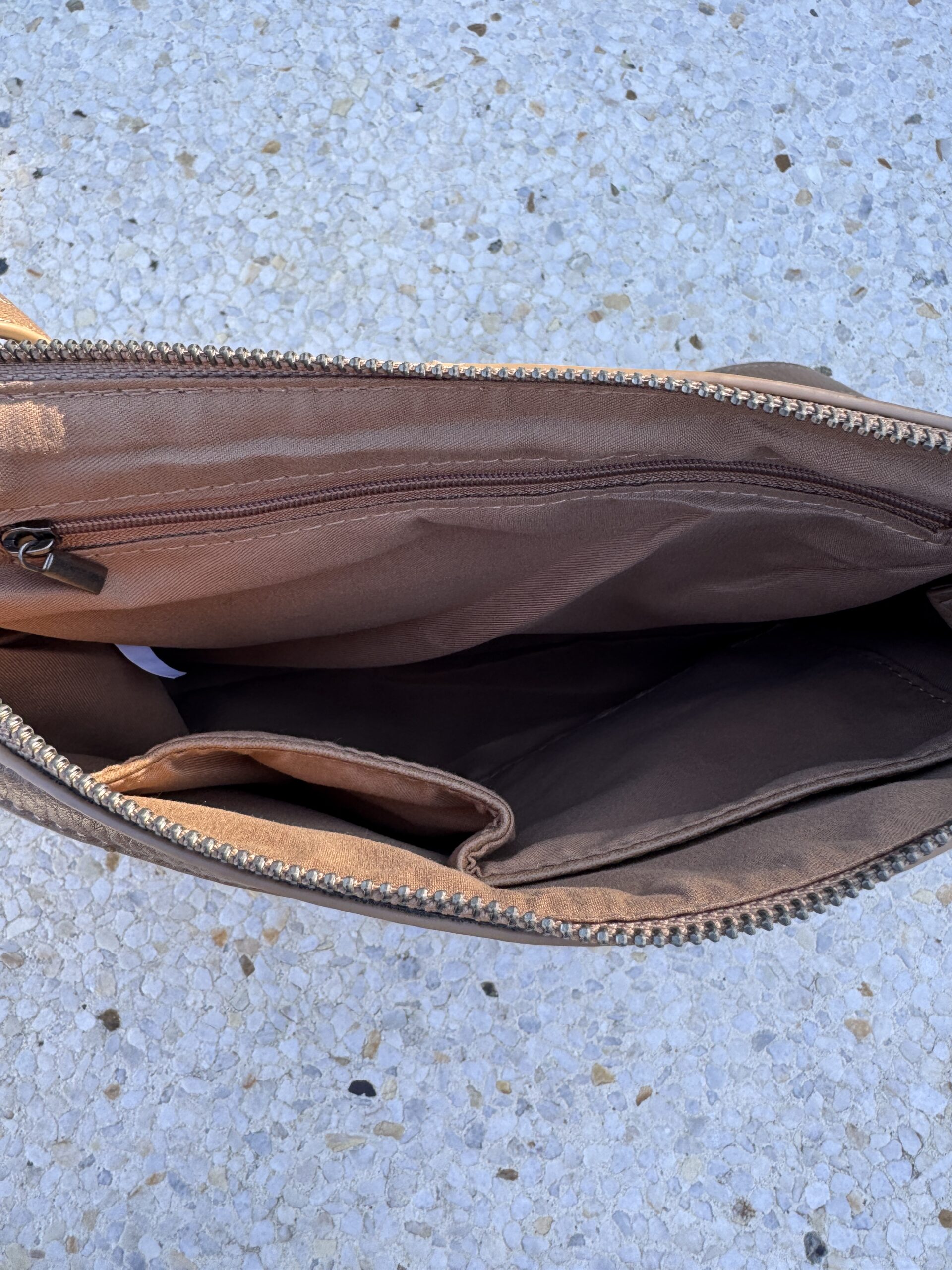 Sac Inora – Image 8